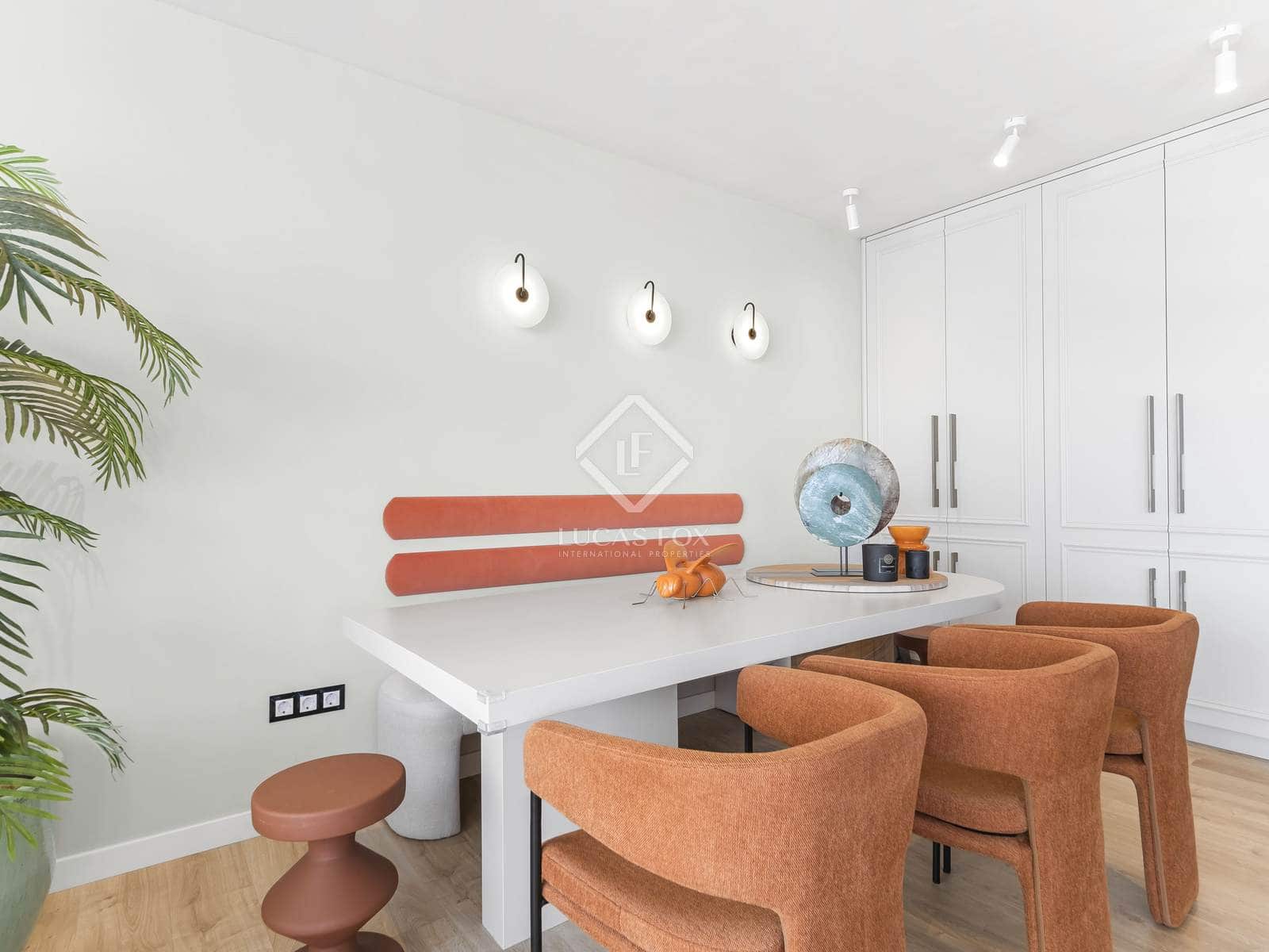 3 slaapkamer Appartement te koop in Alicante stad met zwembad garage - € 875.000 (Ref: 8742471)