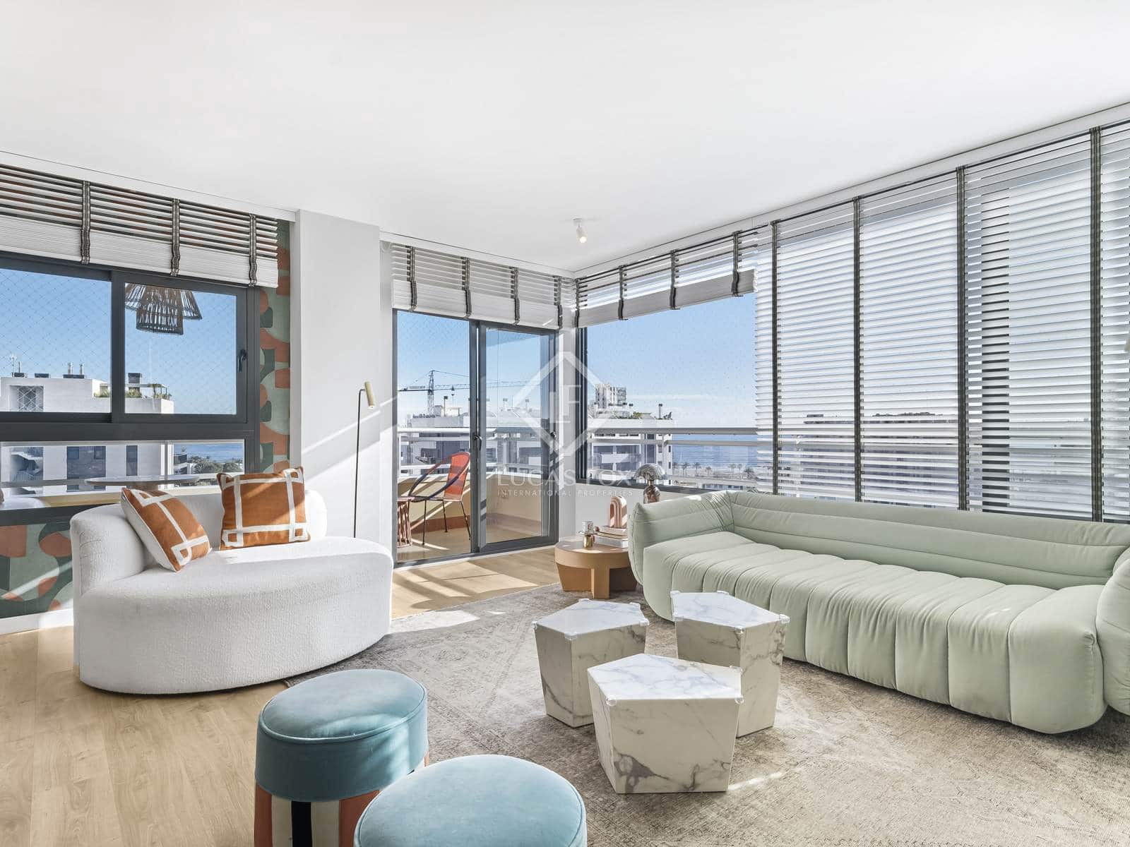 3 slaapkamer Appartement te koop in Alicante stad met zwembad garage - € 875.000 (Ref: 8742471)