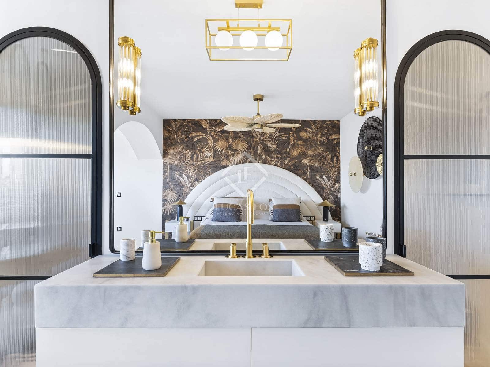 3 slaapkamer Appartement te koop in Alicante stad met zwembad garage - € 875.000 (Ref: 8742471)