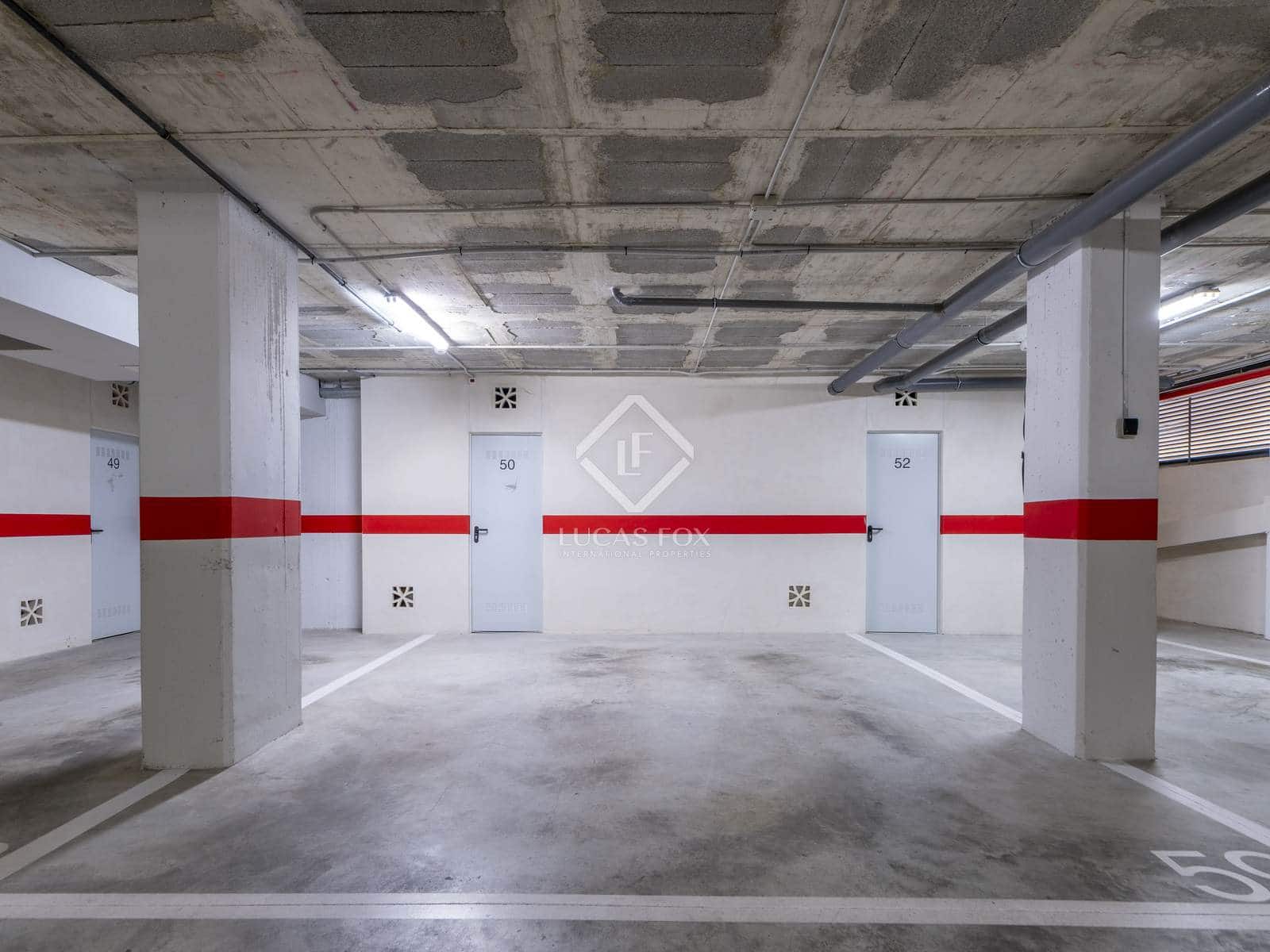 3 slaapkamer Appartement te koop in Alicante stad met zwembad garage - € 875.000 (Ref: 8742471)