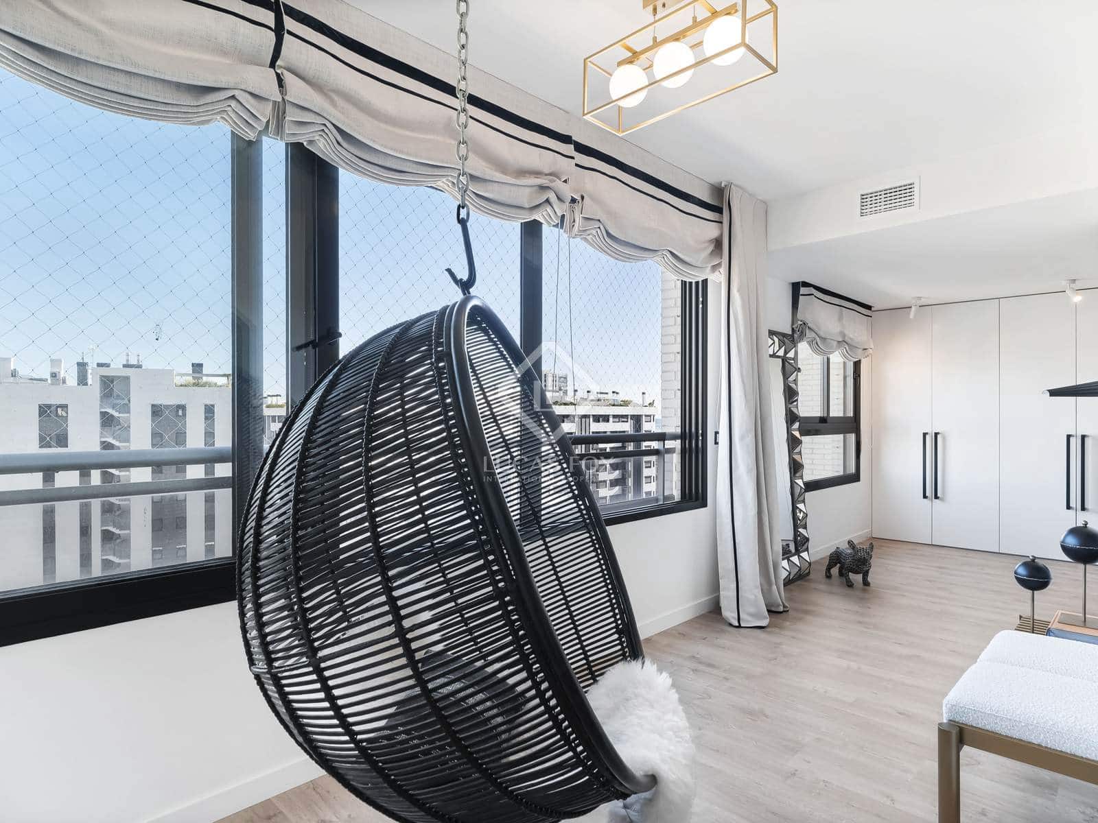 3 slaapkamer Appartement te koop in Alicante stad met zwembad garage - € 875.000 (Ref: 8742471)