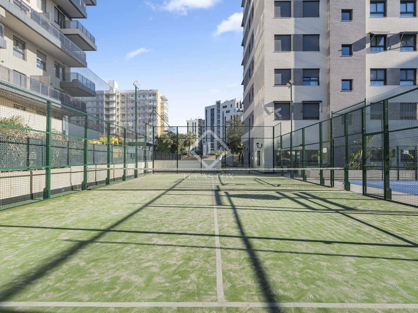 3 slaapkamer Appartement te koop in Alicante stad met zwembad garage - € 875.000 (Ref: 8742471)