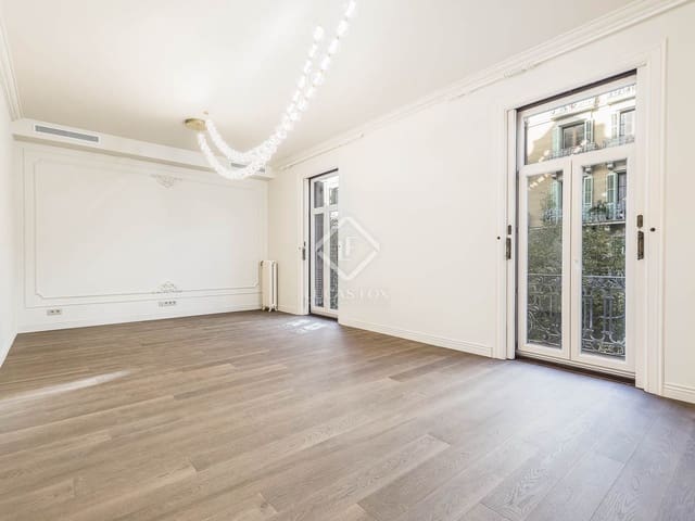 4 camera da letto Appartamento in vendita in Barcelona città - 1.750.000 € (Rif: 8742714)