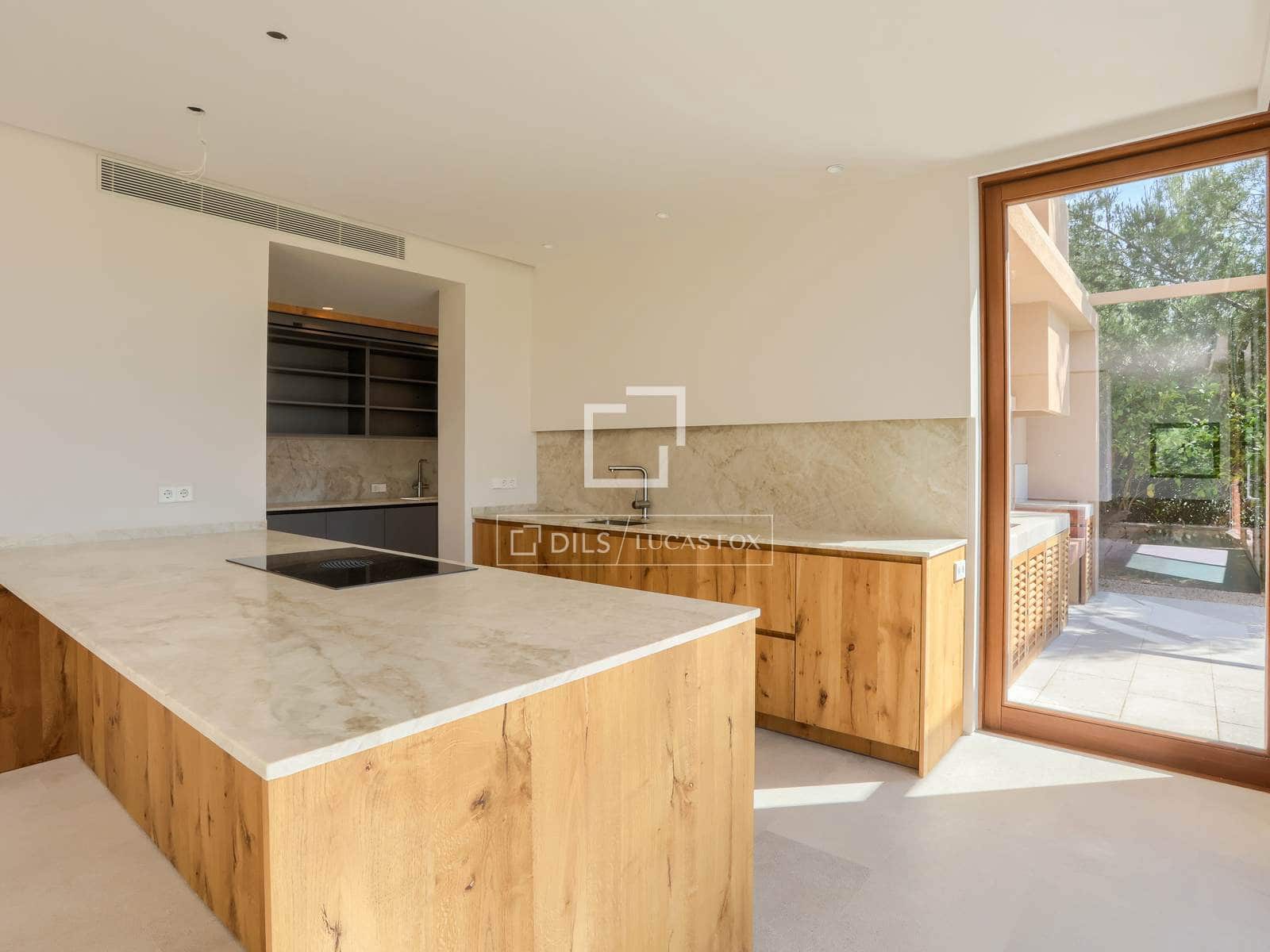 5 soveværelse Finca/Landehus til salg i Pollensa / Pollenca med swimmingpool garage - € 4.900.000 (Ref: 8744408)