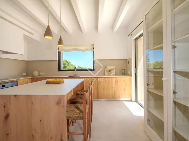 4 chambre Finca/Maison de Campagne à vendre à Selva avec piscine garage - 4 950 000 € (Ref: 8744409)