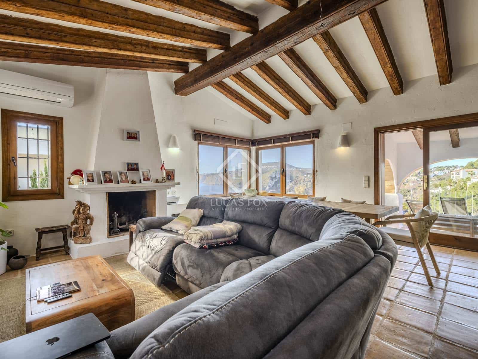 3 slaapkamer Villa te koop in Javea / Xabia met zwembad garage - € 2.600.000 (Ref: 8744614)