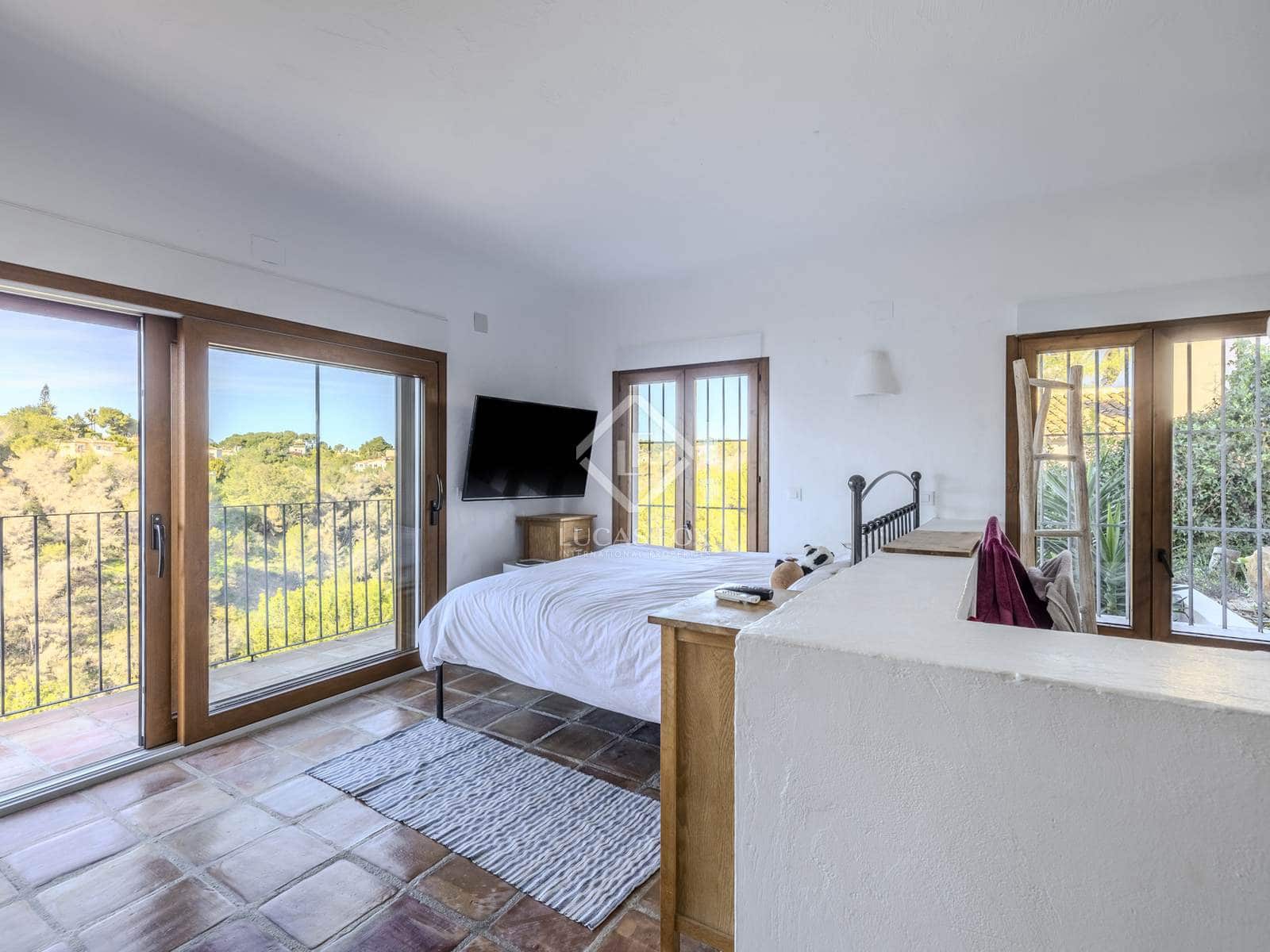 3 slaapkamer Villa te koop in Javea / Xabia met zwembad garage - € 2.600.000 (Ref: 8744614)