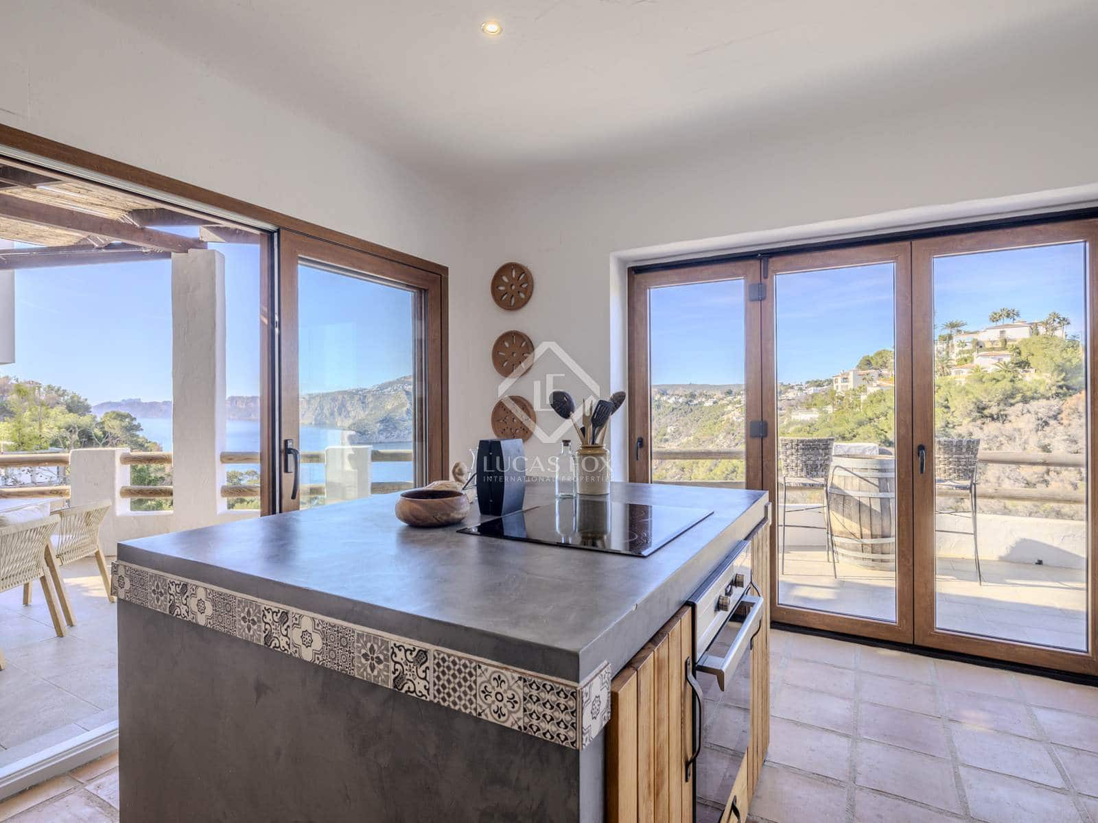 3 slaapkamer Villa te koop in Javea / Xabia met zwembad garage - € 2.600.000 (Ref: 8744614)