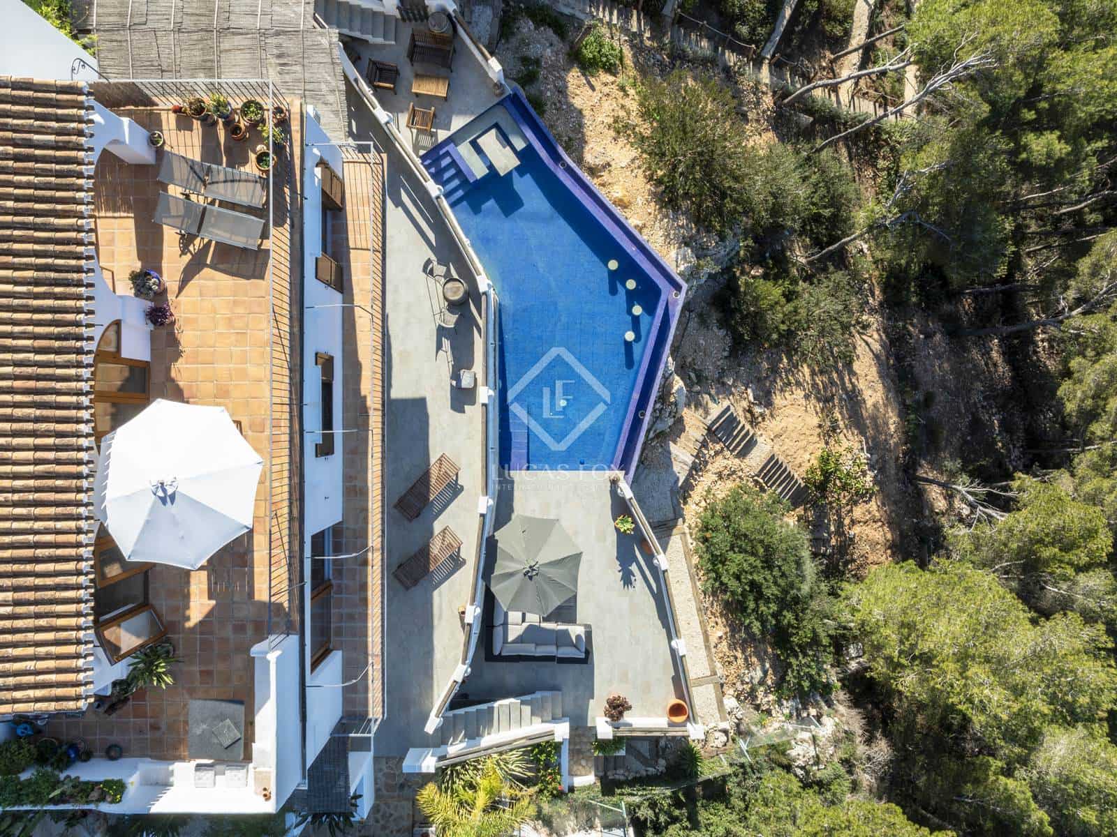 3 slaapkamer Villa te koop in Javea / Xabia met zwembad garage - € 2.600.000 (Ref: 8744614)