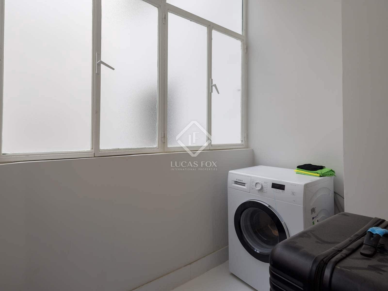 4 sypialnia Apartament do wynajęcia w Miasto Walencja - 2 400 € (Ref: 8744617)