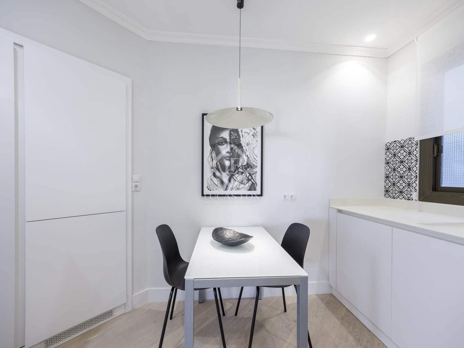 4 sypialnia Apartament do wynajęcia w Miasto Walencja - 2 400 € (Ref: 8744617)