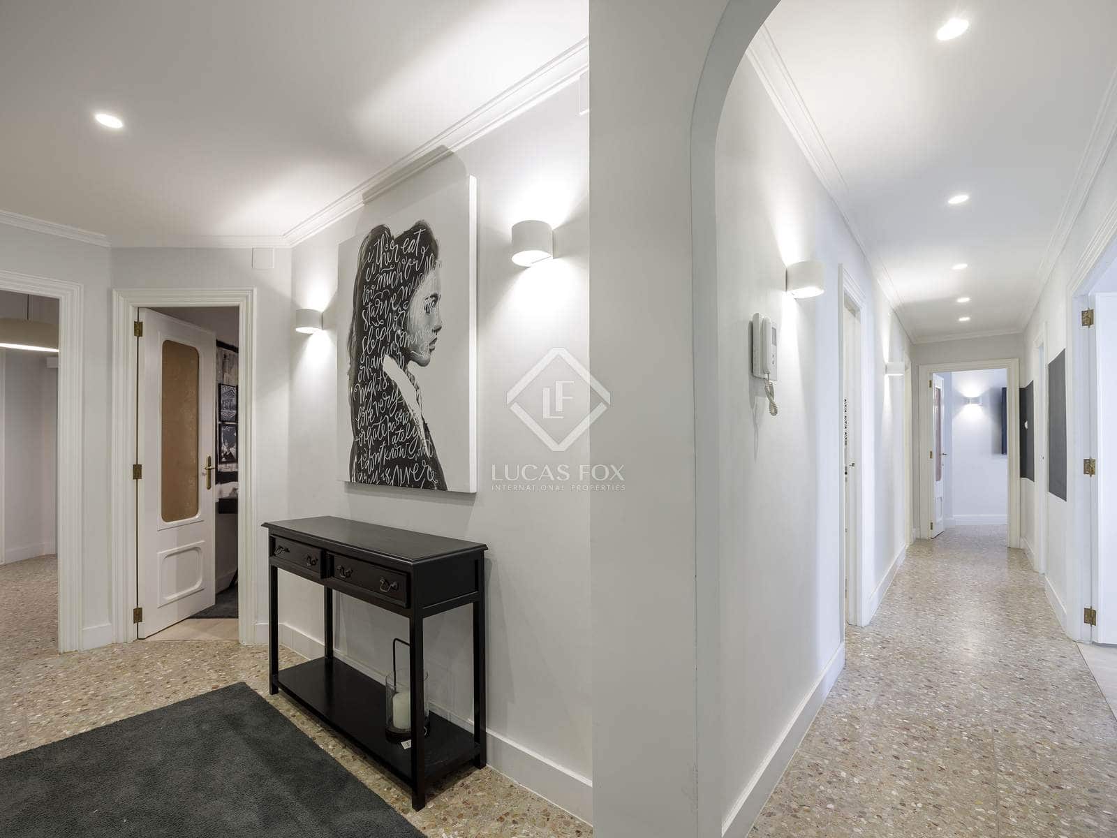 4 sypialnia Apartament do wynajęcia w Miasto Walencja - 2 400 € (Ref: 8744617)