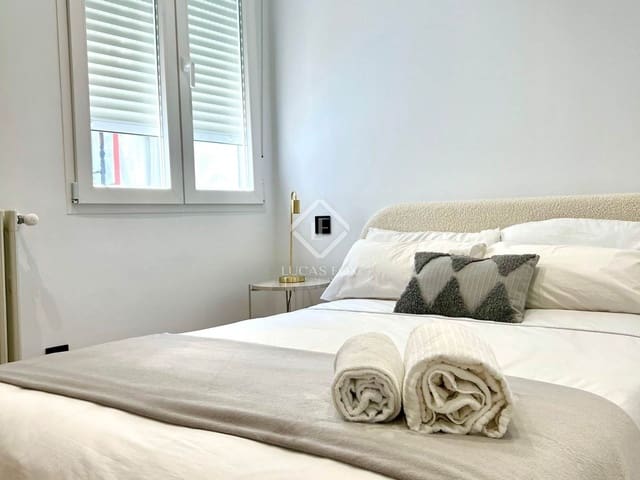 3 soveværelse Lejlighed til salg i Madrid by - € 1.550.000 (Ref: 8744619)