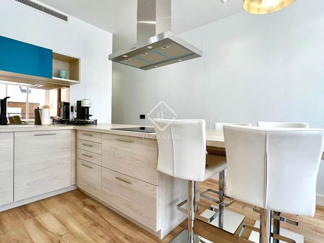 3 soveværelse Lejlighed til salg i Madrid by - € 1.550.000 (Ref: 8744619)