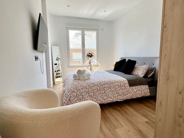 3 soveværelse Lejlighed til salg i Madrid by - € 1.550.000 (Ref: 8744619)