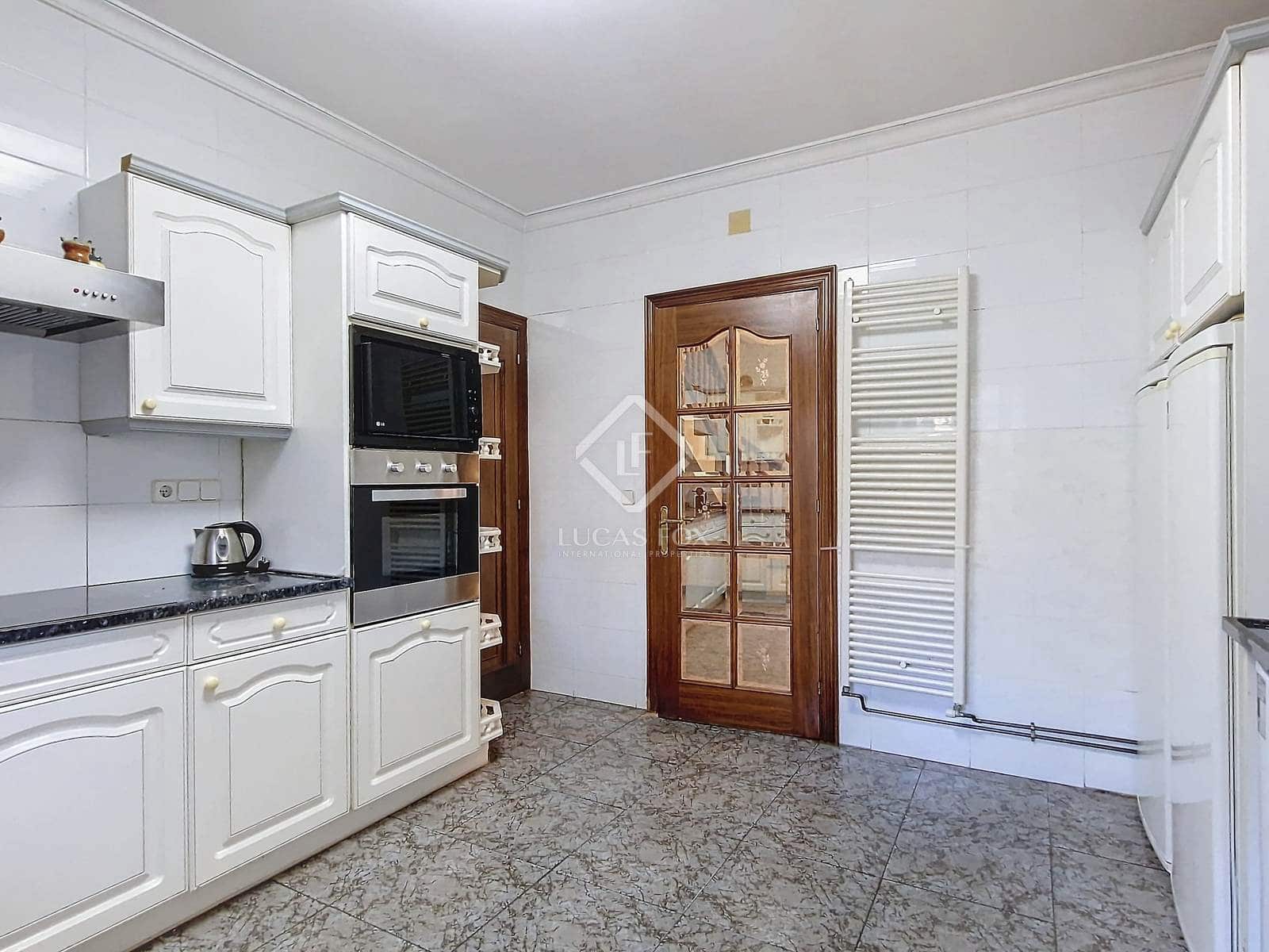 10 makuuhuone Huvila vuokrattavana paikassa Segur de Calafell mukana uima-altaan - 4 000 € (Ref: 8748457)