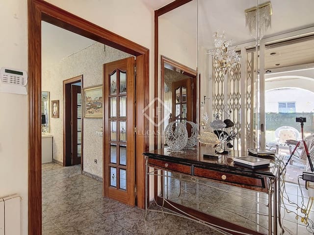 10 Zimmer Villa zu vermieten in Segur de Calafell, Calafell mit Pool - 4.000 € (Ref: 8748457)