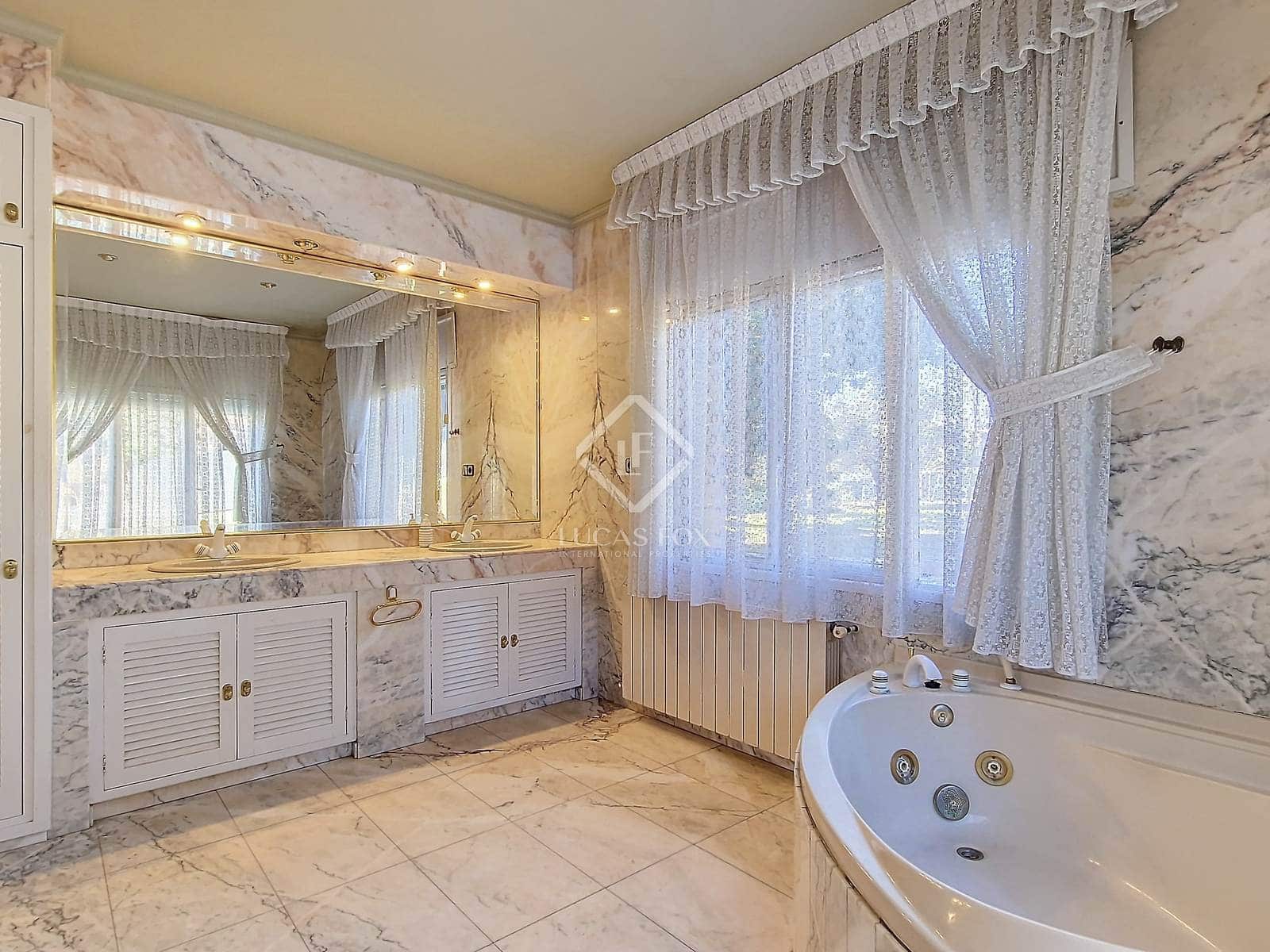 10 makuuhuone Huvila vuokrattavana paikassa Segur de Calafell mukana uima-altaan - 4 000 € (Ref: 8748457)