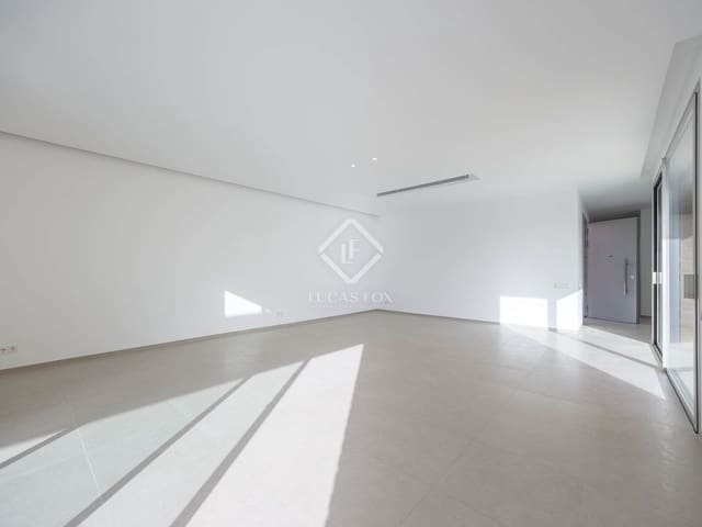 4 camera da letto Villa da affittare in Valencia città con piscina garage - 4.000 € (Rif: 8754546)