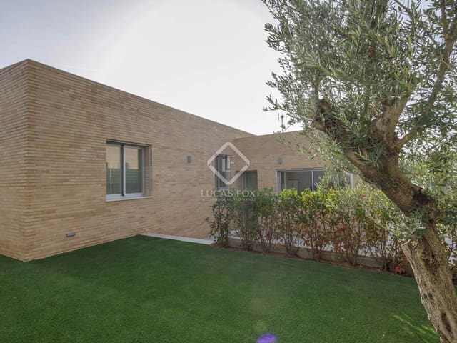 4 camera da letto Villa da affittare in Valencia città con piscina garage - 4.000 € (Rif: 8754546)