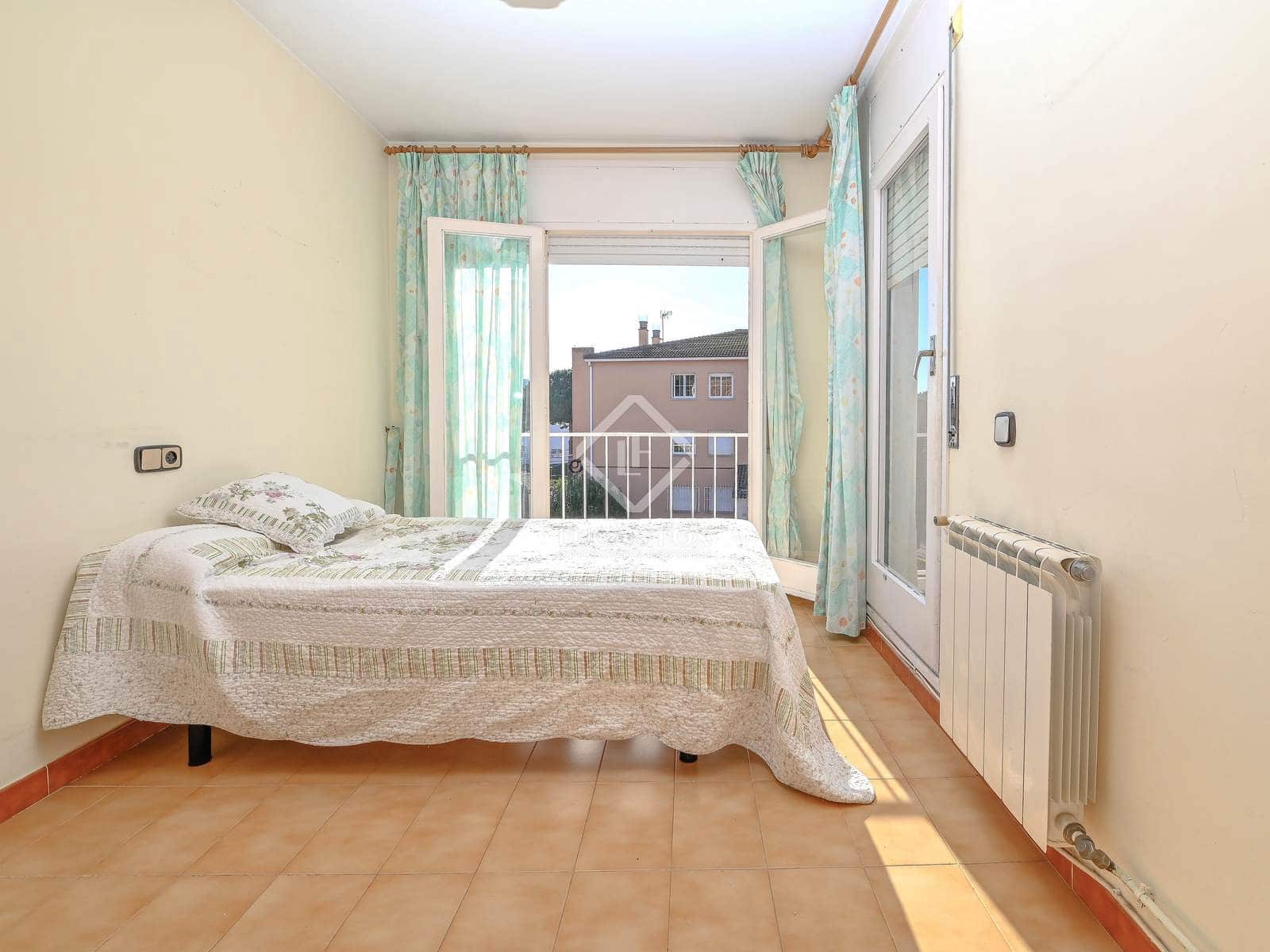 4 quarto Moradia para venda em Platja d'Aro - 450 000 € (Ref: 8754690)