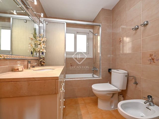 4 quarto Moradia para venda em Platja d'Aro, Castell-Platja d'Aro - 450 000 € (Ref: 8754690)