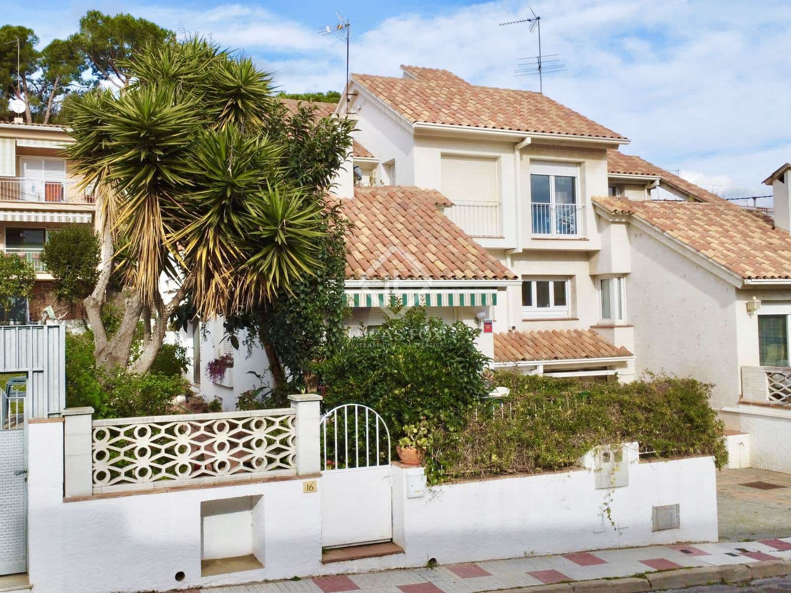 4 quarto Moradia para venda em Platja d'Aro - 450 000 € (Ref: 8754690)