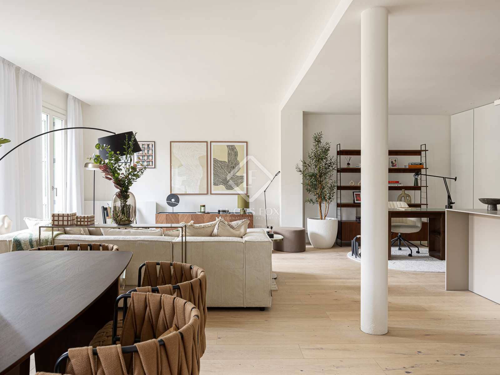 2 slaapkamer Appartement te koop in Barcelona stad - € 1.800.000 (Ref: 8756464)