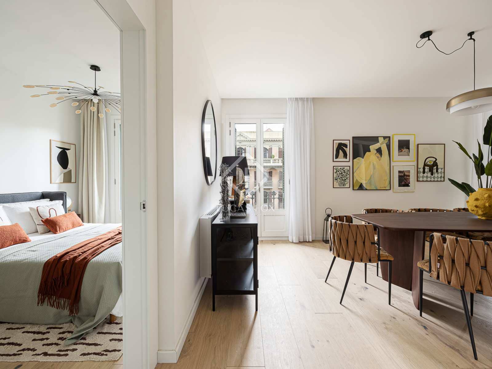 2 slaapkamer Appartement te koop in Barcelona stad - € 1.800.000 (Ref: 8756464)