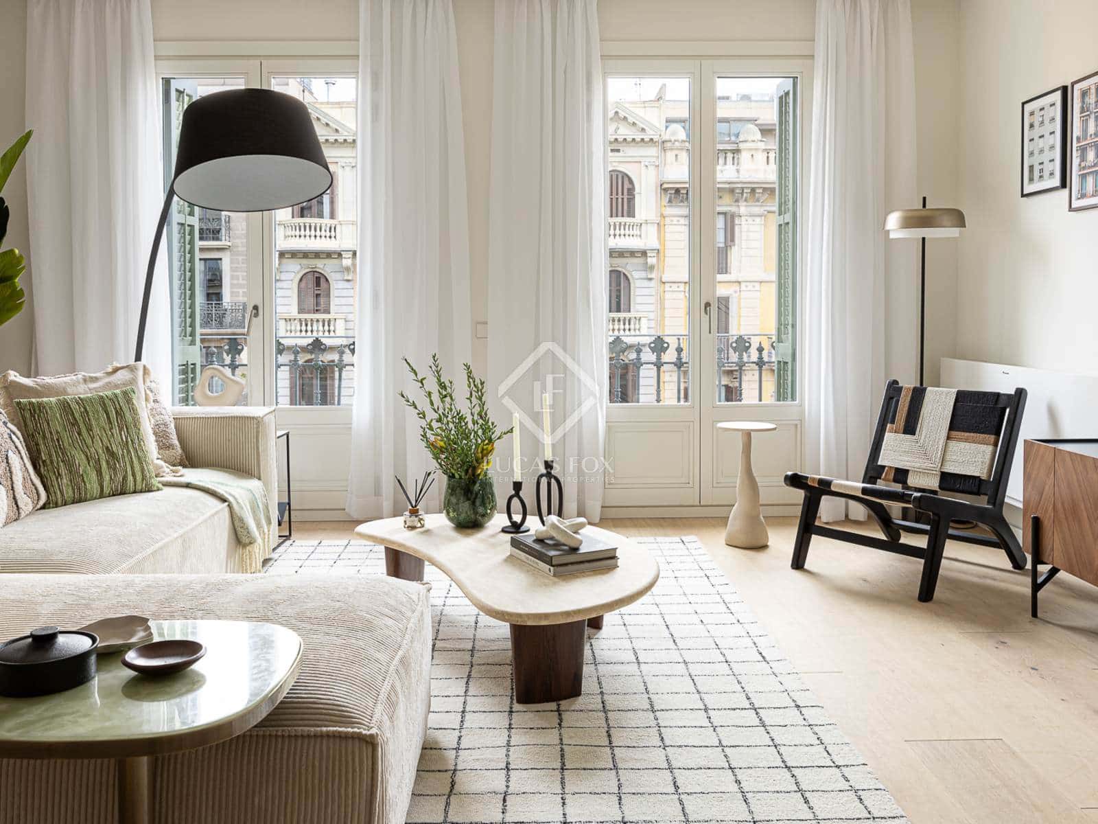 2 slaapkamer Appartement te koop in Barcelona stad - € 1.800.000 (Ref: 8756464)