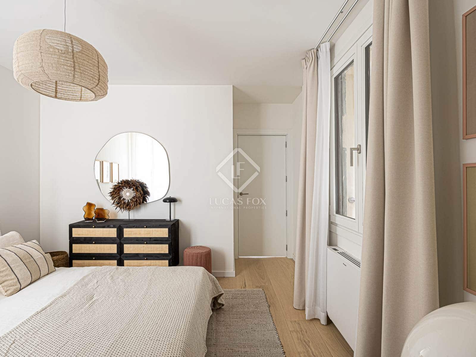 2 slaapkamer Appartement te koop in Barcelona stad - € 1.800.000 (Ref: 8756464)