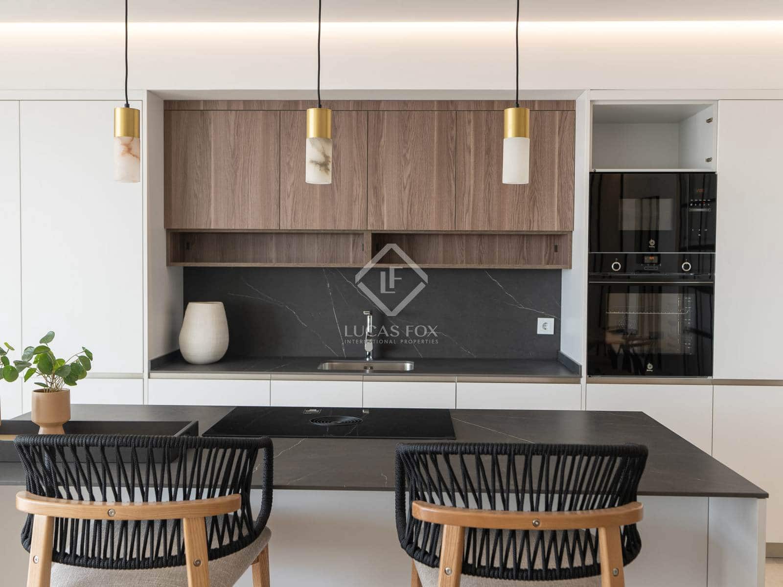 4 soveværelse Lejlighed til salg i Estepona med swimmingpool garage - € 963.991 (Ref: 8756865)