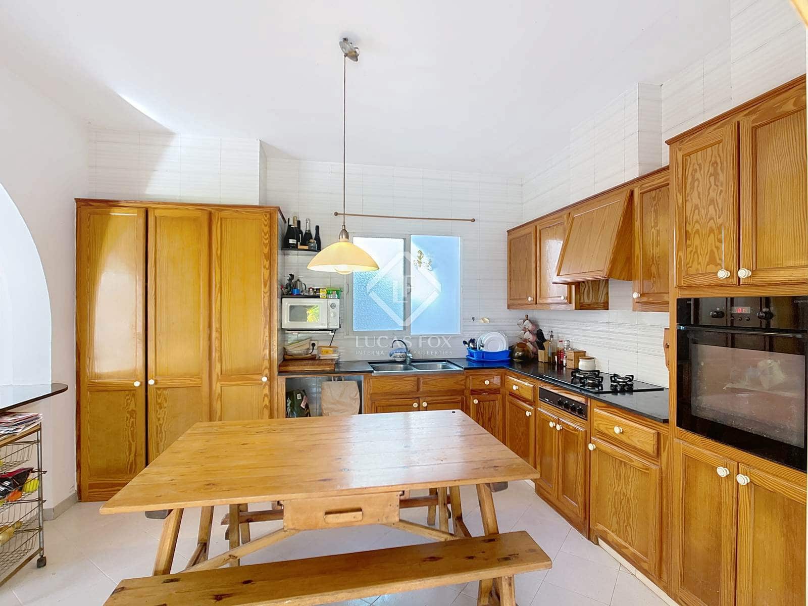 4 sovrum Villa till salu i Ciutadella de Menorca med pool - 675 000 € (Ref: 8758740)