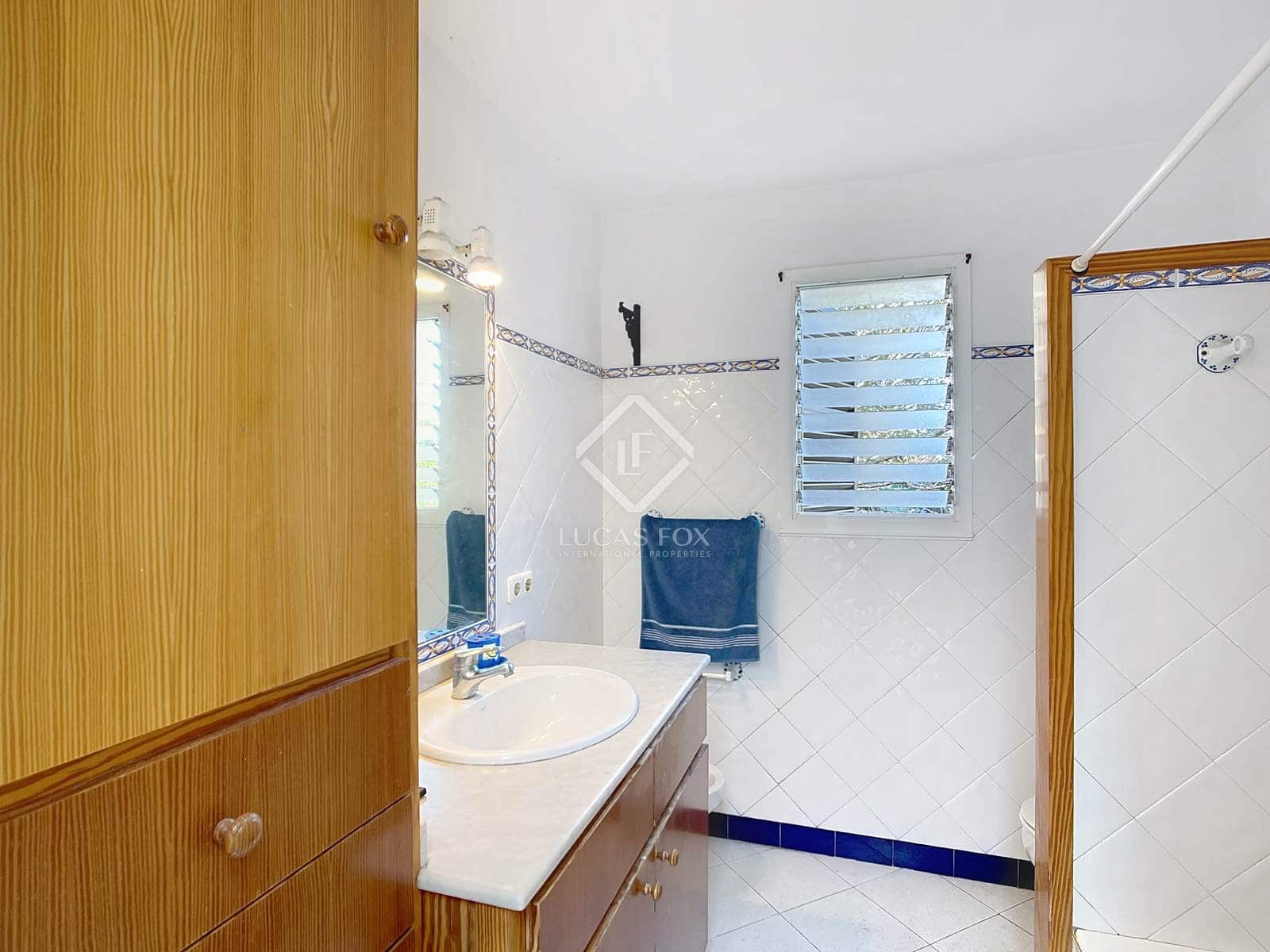 4 sovrum Villa till salu i Ciutadella de Menorca med pool - 675 000 € (Ref: 8758740)