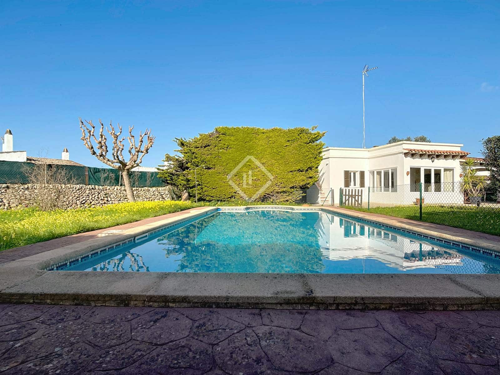 4 sovrum Villa till salu i Ciutadella de Menorca med pool - 675 000 € (Ref: 8758740)