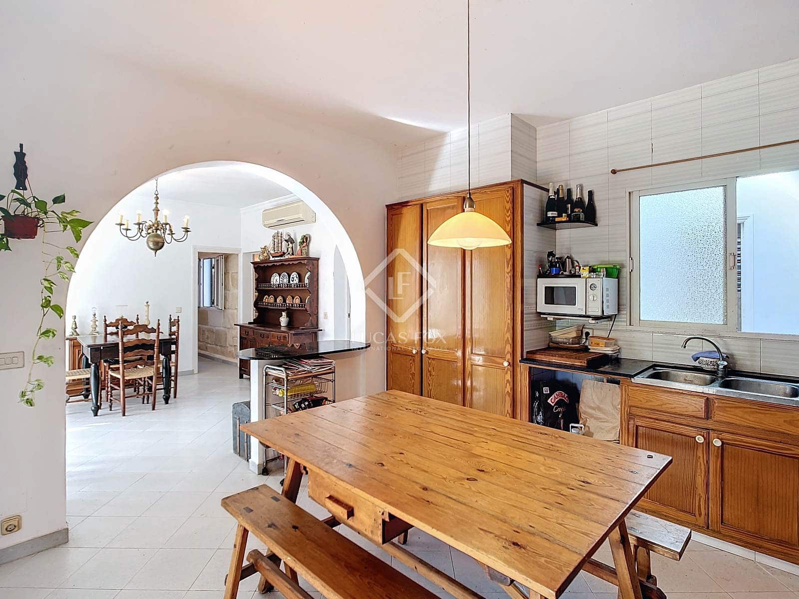 4 sovrum Villa till salu i Ciutadella de Menorca med pool - 675 000 € (Ref: 8758740)