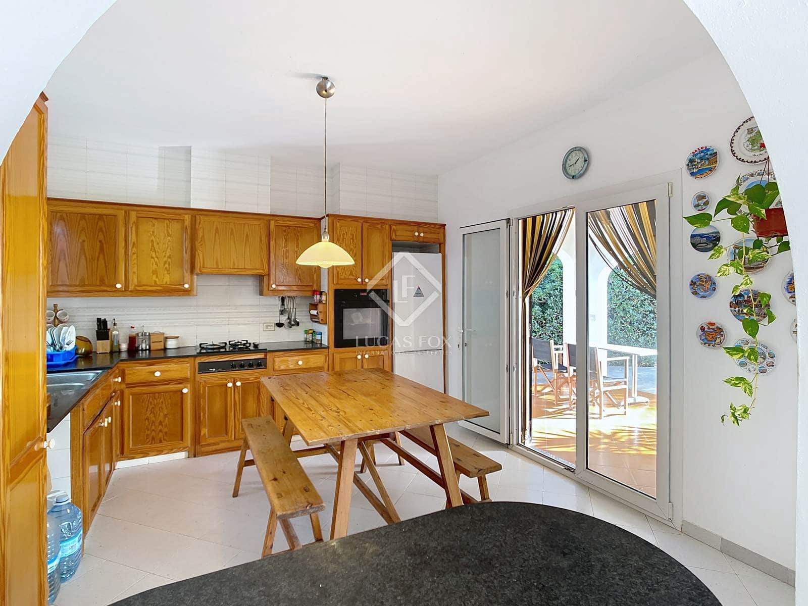 4 sovrum Villa till salu i Ciutadella de Menorca med pool - 675 000 € (Ref: 8758740)