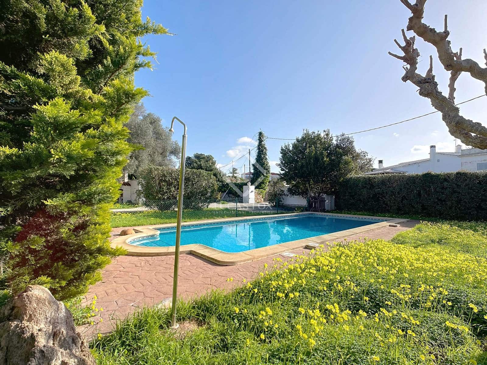 4 sovrum Villa till salu i Ciutadella de Menorca med pool - 675 000 € (Ref: 8758740)