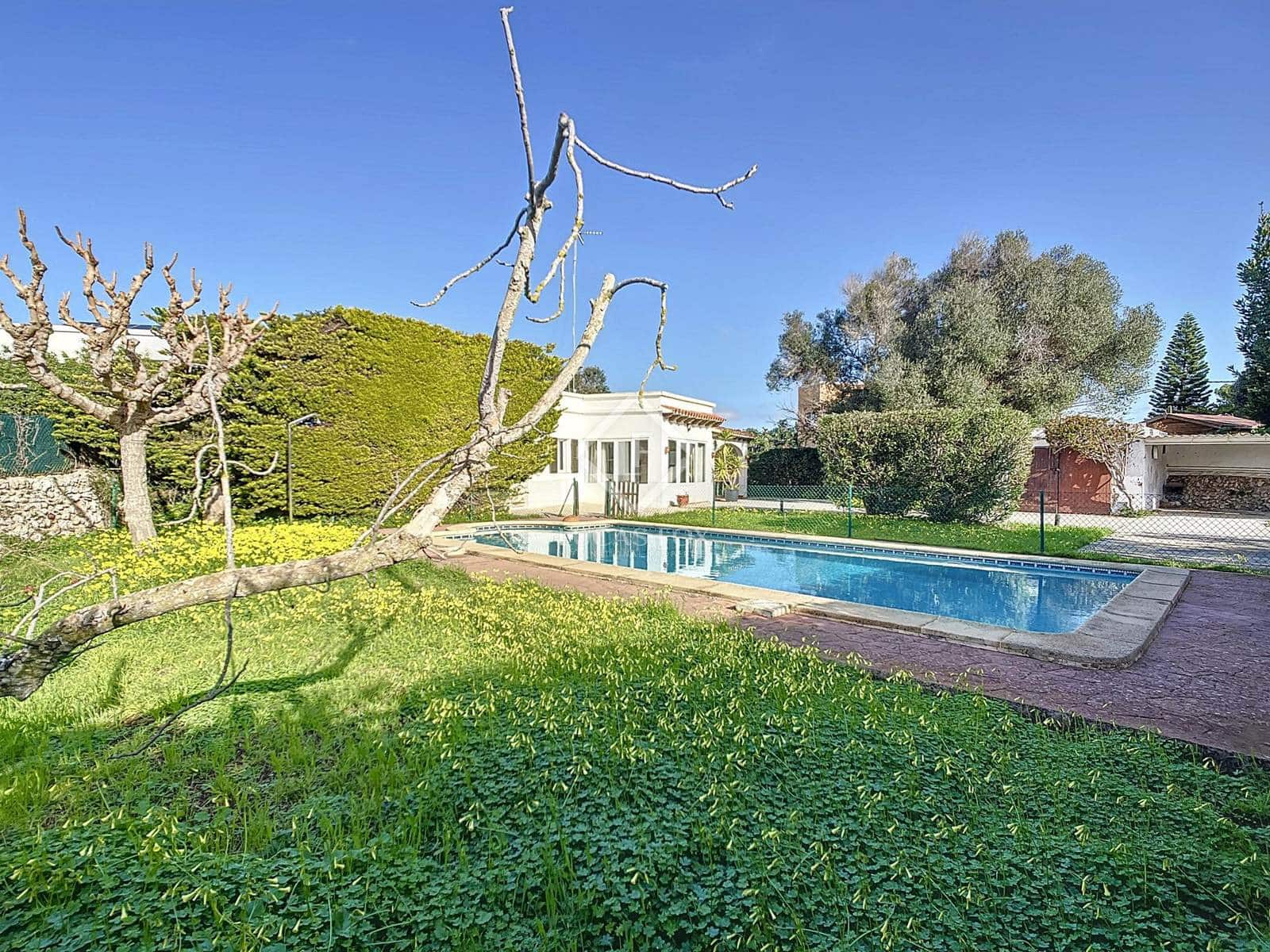 4 sovrum Villa till salu i Ciutadella de Menorca med pool - 675 000 € (Ref: 8758740)