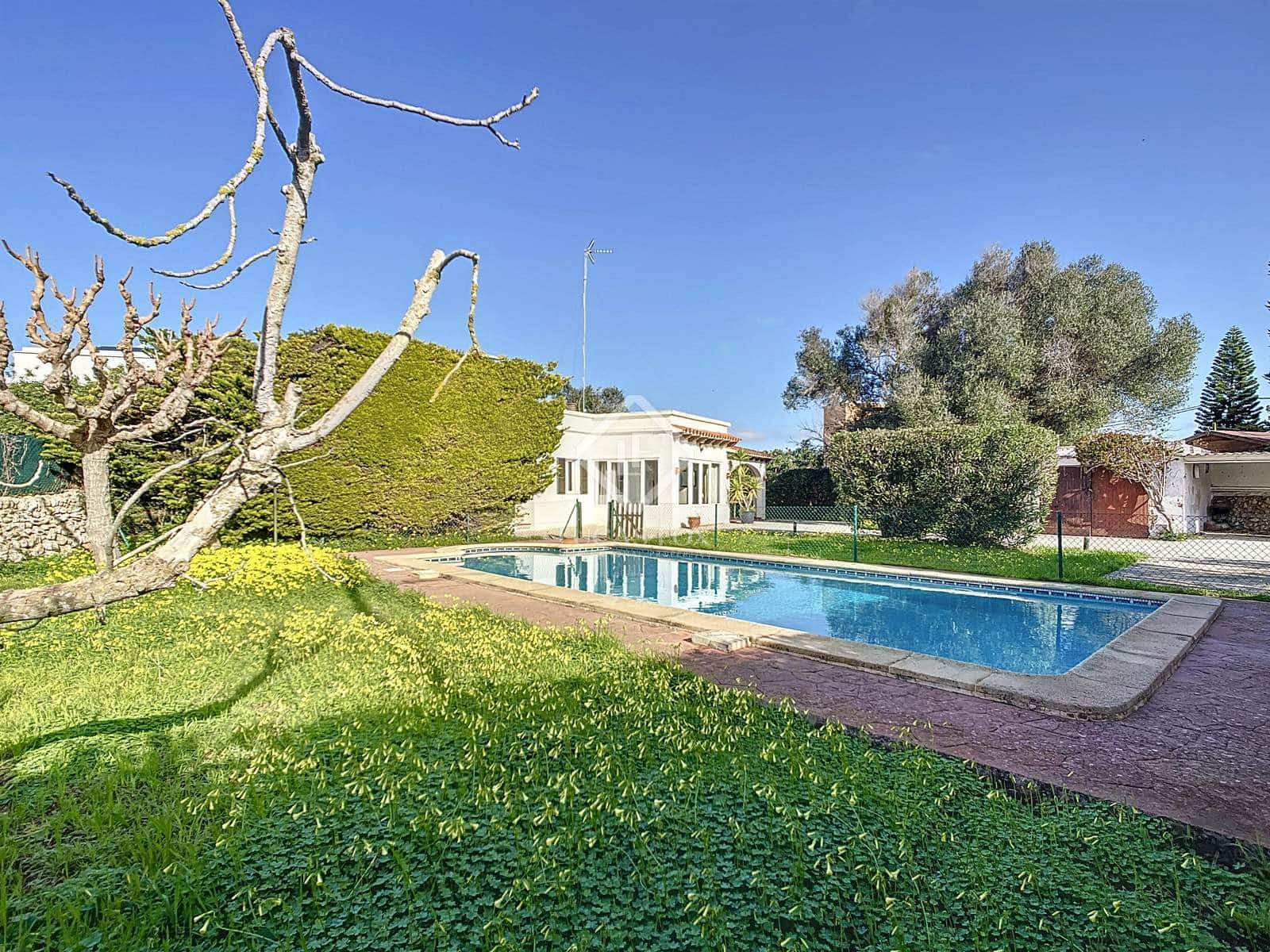 4 sovrum Villa till salu i Ciutadella de Menorca med pool - 675 000 € (Ref: 8758740)