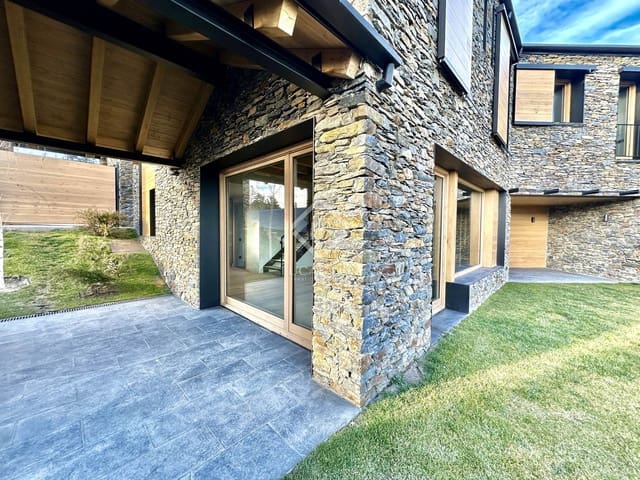 4 soveværelse Villa til salg i Bolvir - € 1.150.000 (Ref: 8758741)