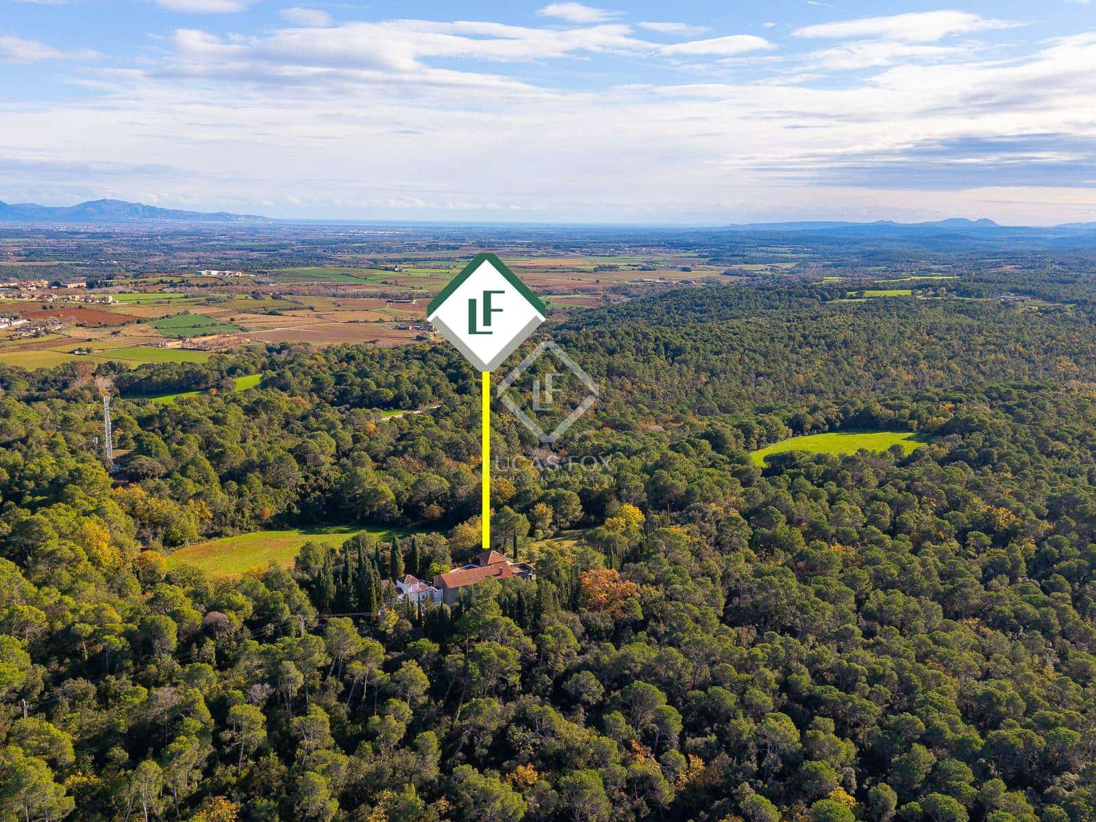 14 bedroom Finca/Country House for sale in Cabanelles - € 1,200,000 (Ref: 8758808)