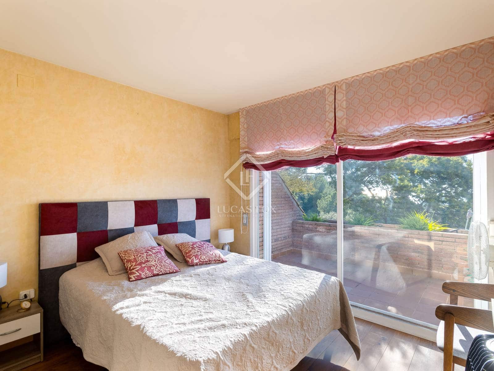 5 soveværelse Villa til salg i Premia de Dalt med swimmingpool garage - € 1.950.000 (Ref: 8762388)