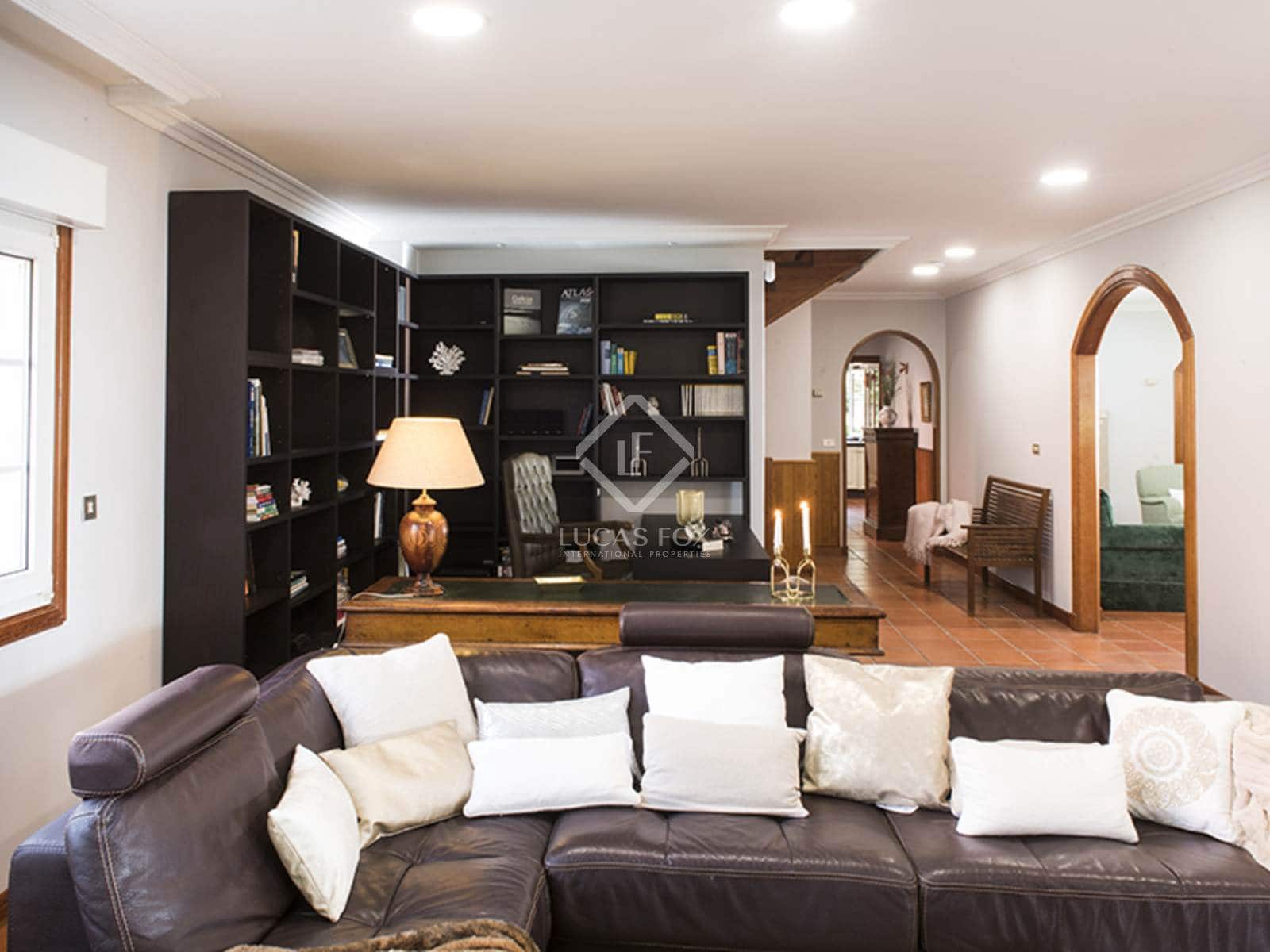 6 chambre Villa/Maison à vendre à Poio avec piscine garage - 1 900 000 € (Ref: 8763205)