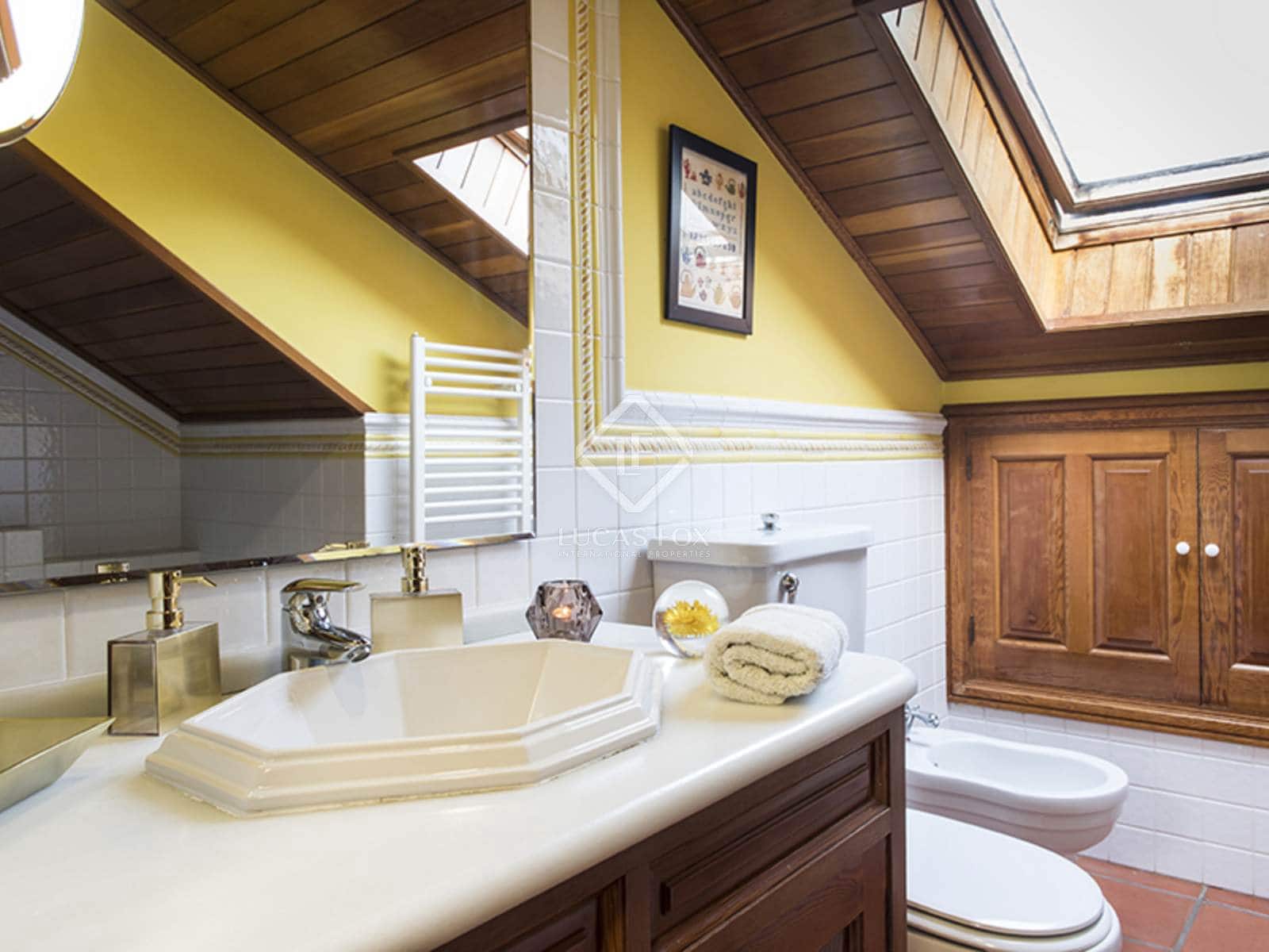 6 chambre Villa/Maison à vendre à Poio avec piscine garage - 1 900 000 € (Ref: 8763205)