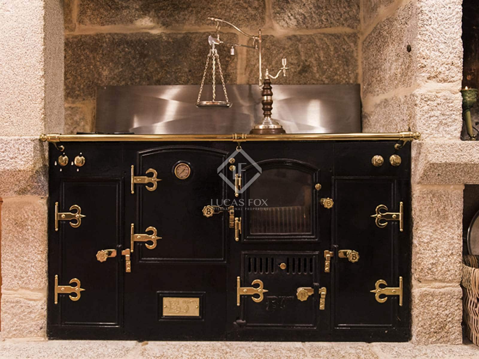 6 chambre Villa/Maison à vendre à Poio avec piscine garage - 1 900 000 € (Ref: 8763205)