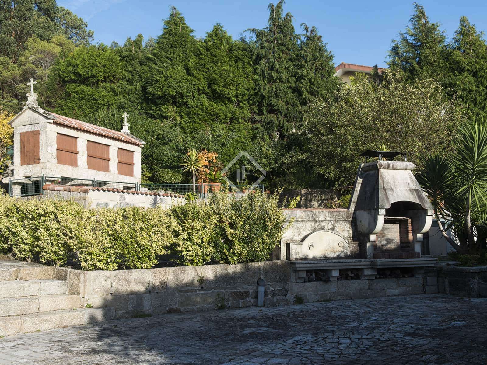 6 chambre Villa/Maison à vendre à Poio avec piscine garage - 1 900 000 € (Ref: 8763205)