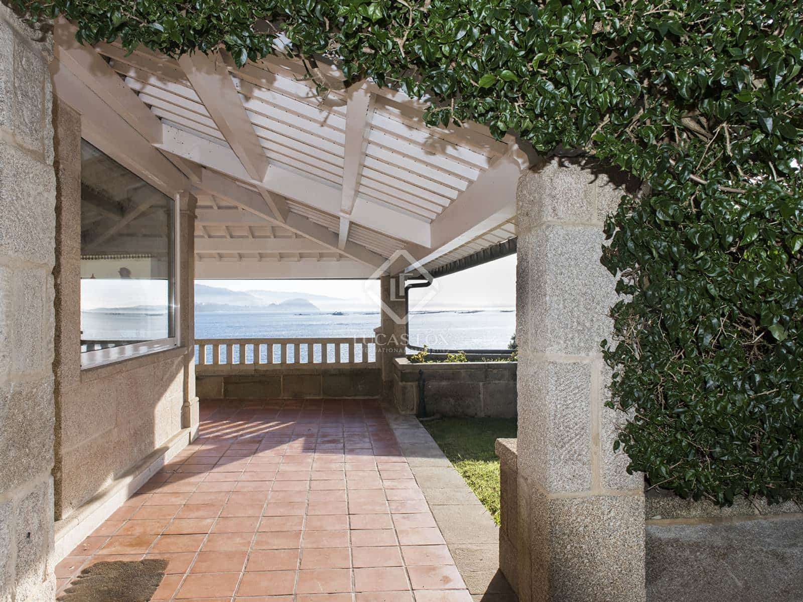 6 chambre Villa/Maison à vendre à Poio avec piscine garage - 1 900 000 € (Ref: 8763205)