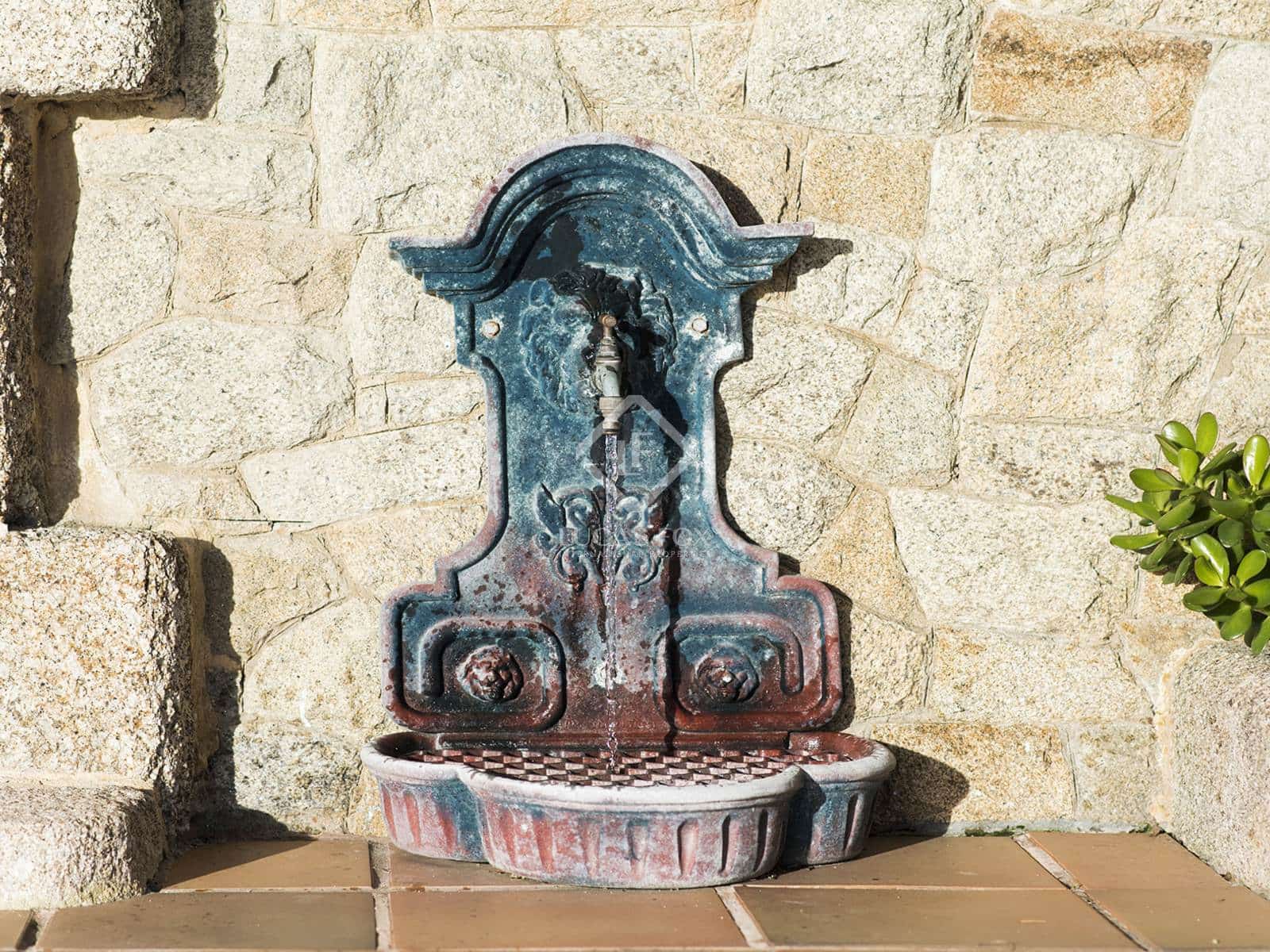 6 chambre Villa/Maison à vendre à Poio avec piscine garage - 1 900 000 € (Ref: 8763205)