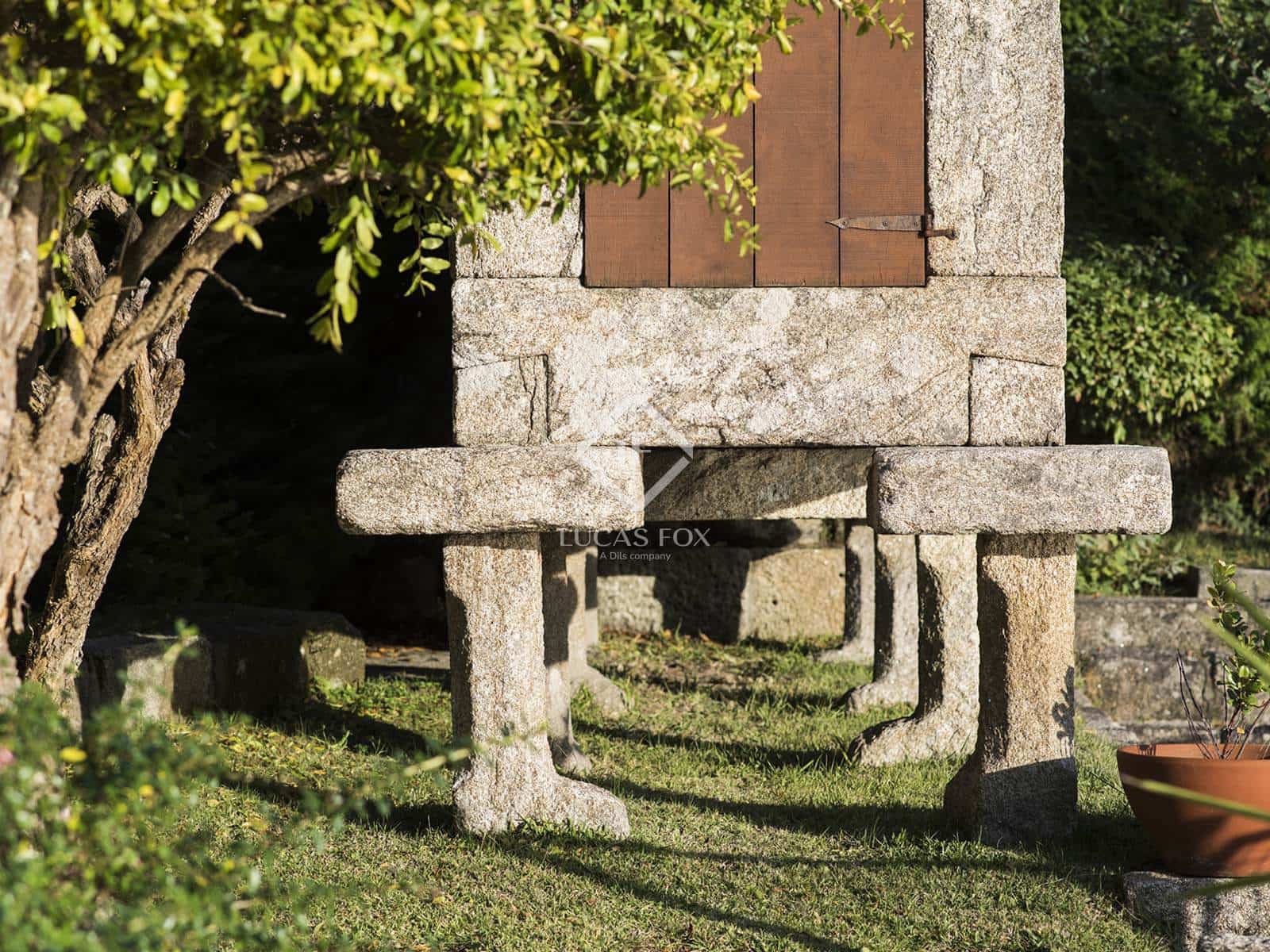 6 chambre Villa/Maison à vendre à Poio avec piscine garage - 1 900 000 € (Ref: 8763205)